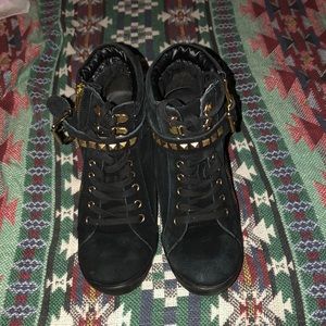 Black Steve Madden wedge boots